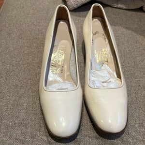 Ferragamo off white shoes